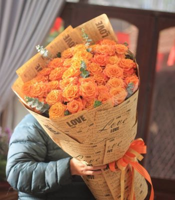 Hướng về bên em