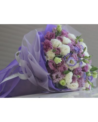 <img src='https://andy.vn/image/cache/data/product/79202210-400x500.jpg' height='400px'> Tình yêu & nỗi nhớ