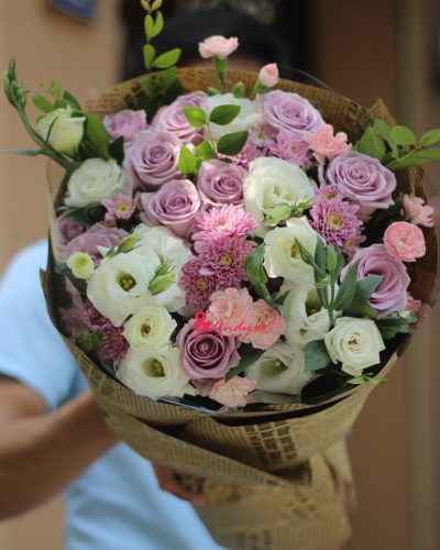 <img src='https://andy.vn/image/cache/data/product/IMG0166-400x500.jpg' height='400px'> Mùa Sang