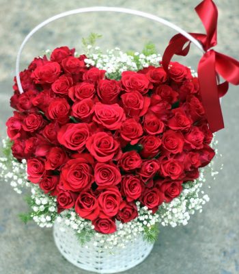 Giỏ hồng trái tim